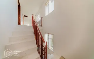 Casa cu 3 camere, garaj și teren de 569 mp, Confecții, comision 0% - Poză 12