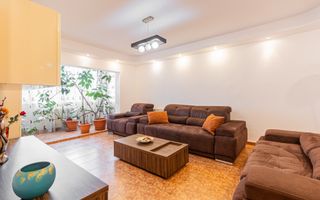 Apartament 4 camere suprafata mare zona Scriitorilor Brasov - Poză 4