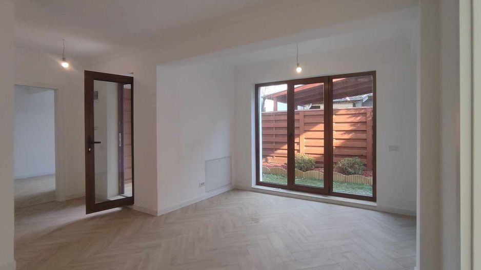 Vanzare apartament 3 camere cu gradina la 5 minute de metrou - Poză 24