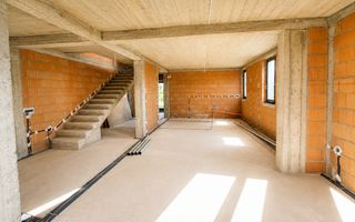 CASĂ DE VÂNZARE P+E | 263 MP UTILI | TEREN 500 M | GARAJ | VETERANI - Poză 4