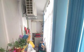 BRASADAS vinde ap 2 cam etaj 4/4 in Carpați 1. - Poză 5