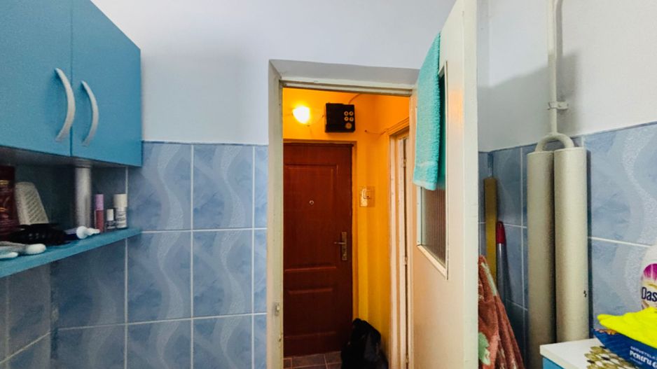 Garsonieră semidecomandată | 26 mp | Obcini zona Metro | 51,000 € - Poză 9
