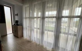 Casa 7 incaperi + Anexe | 1420mp Teren | La Intrare in Dumbravita - Poză 12