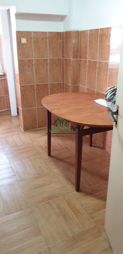 Apartament 3 camere /Calea lui Traian/Etaj 1/4 - Poză 1