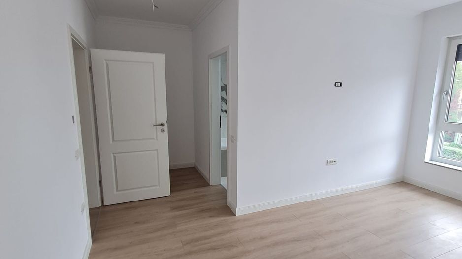 Proiect deosebit la 5 minute de Iulius Town - Poză 24