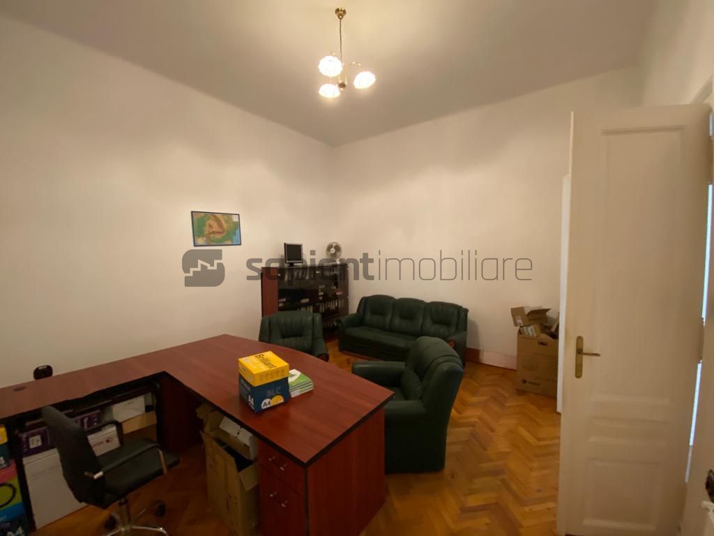 Sapient | Casa situata in zona ultracentrala, strada Dunarea - Poză 5
