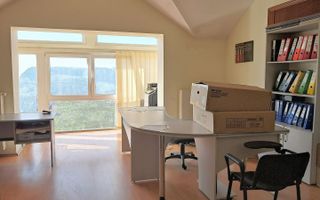 Apartament de 5 camere în Vilă - Zona Bună Ziua!! - Poză 3