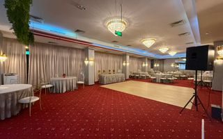 Spatiu comercial pentru mai multe domenii de activitate - Poză 2