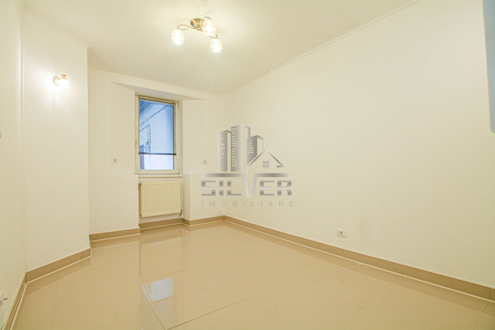 Apartament / Birou 2 camere decomandate in zona Centrala Cluj-Napoca - Poză 5