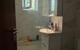 Apartament decomandat 3 camere - zona Torontalului - Poză 17