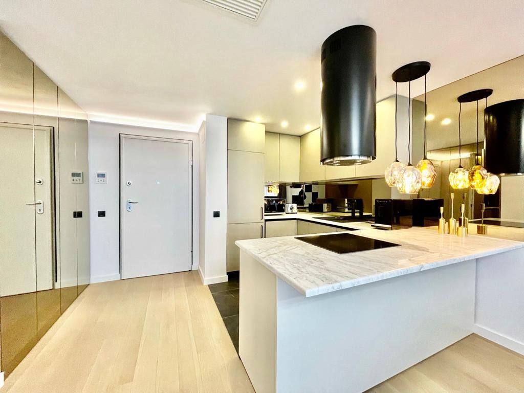 ONE HERASTRAU TOWER, finisaje lux,  loc de parcare - Poză 17
