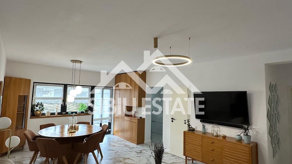 Apartament PREMIUM la villa 3 camere si gradina 120 mp. - Poză 2