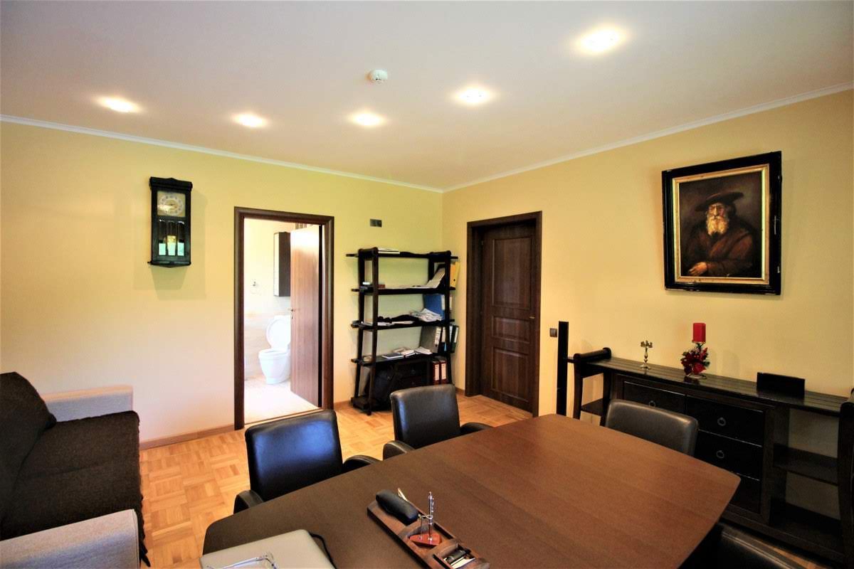 Vila de lux Buftea de inchiriat | 520 mp | teren 2491 mp - Poză 39