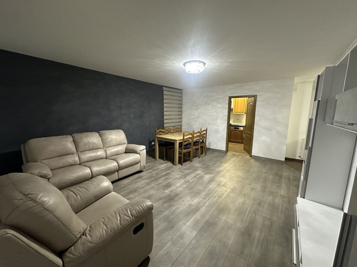 Apartament 3 camere | 80 mp | Parter | Bloc nou 2011 | Rădăuți - Poză 8