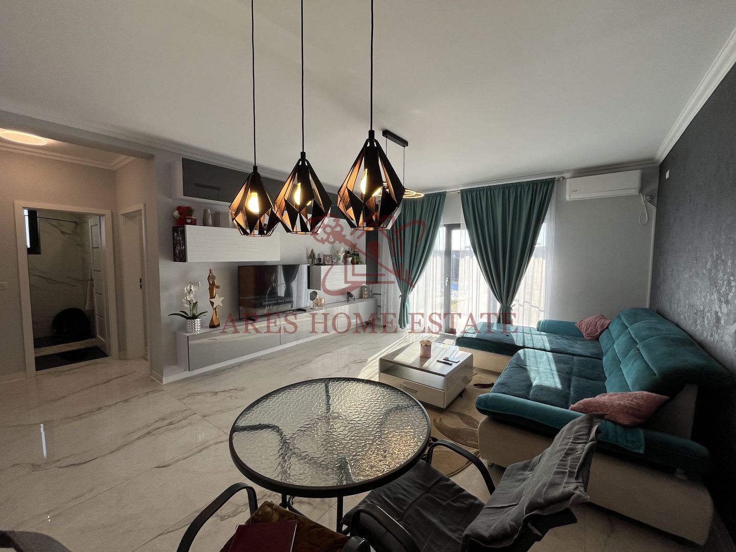 🌟 Duplex modern, mobilat complet si  curte generoasă – Moșnița Noua - Poză 1