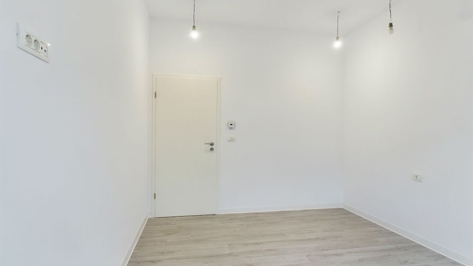 Duplex modern, pe parter, amplasat într-o zonă liniștită din Moșnița Nouă - Poză 2