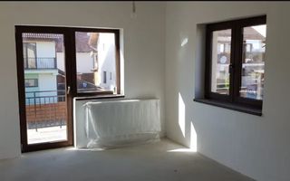 Casă cuplată modernă în Șelimbăr | 5 camere, 265 mp teren - Poză 4