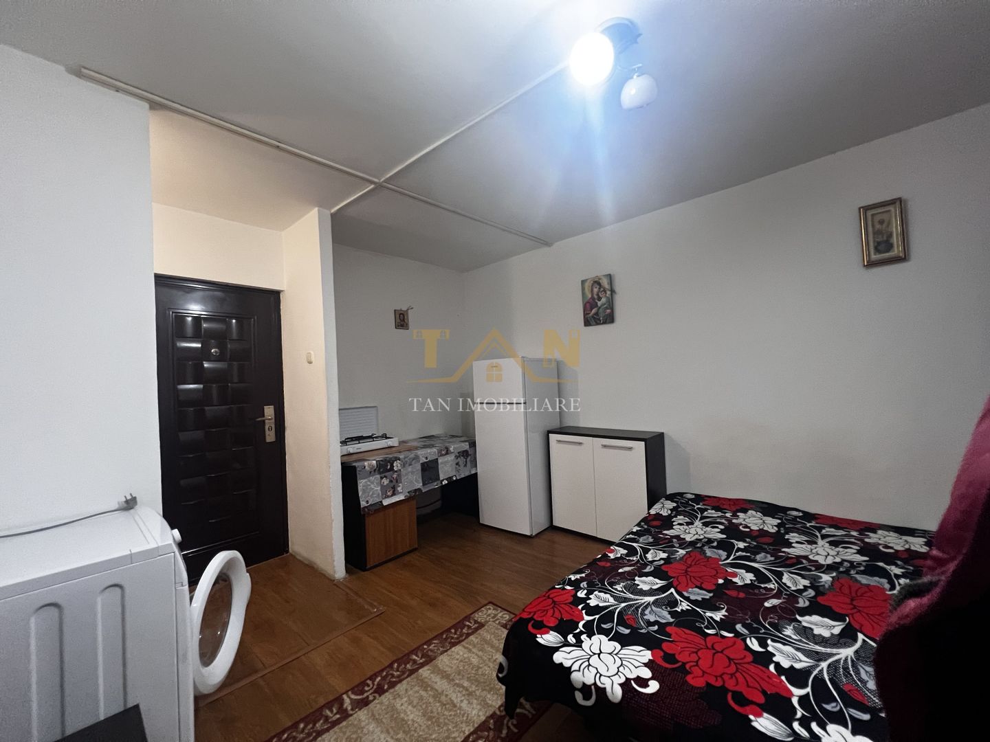 Garsoniera UMT De Vânzare - Poză 3