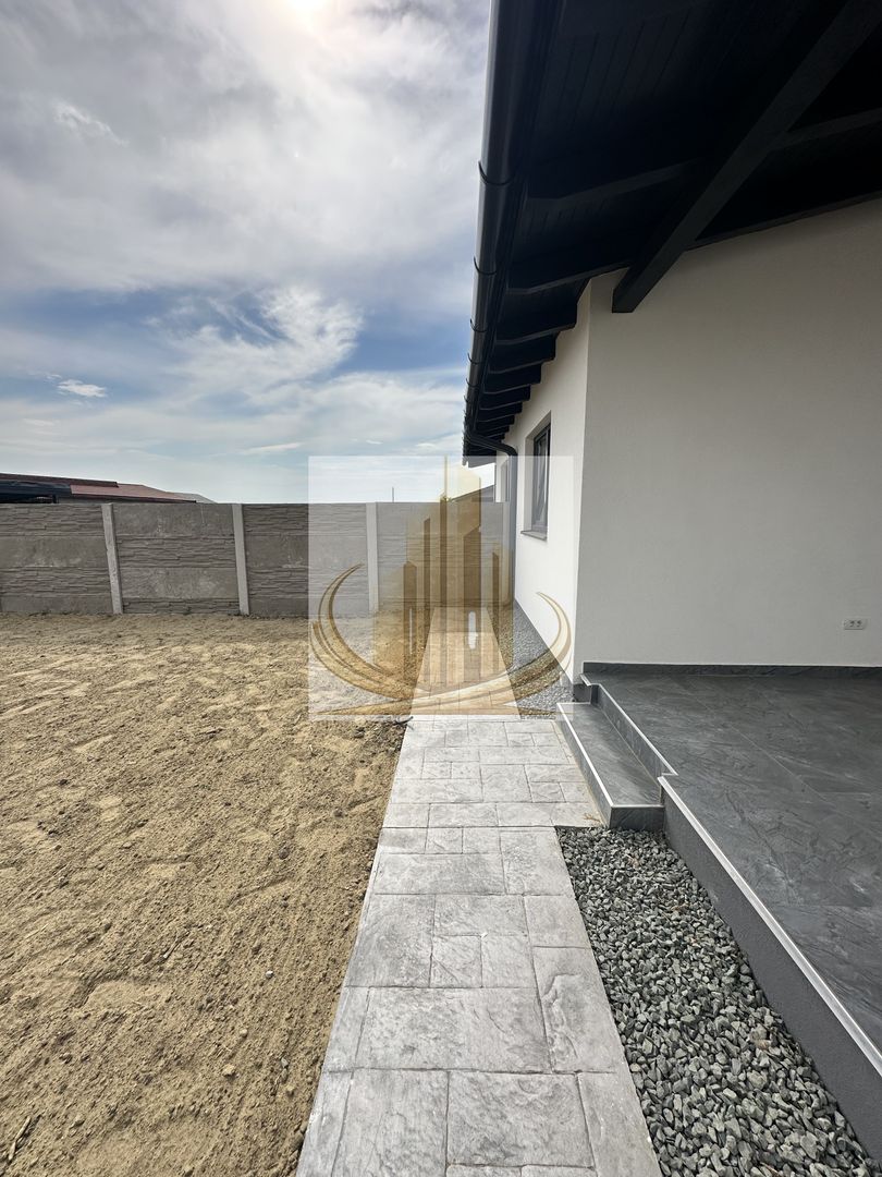 Duplex Săcălaz | 95 mp utili | Teren 335 mp | 4 camere - Poză 1