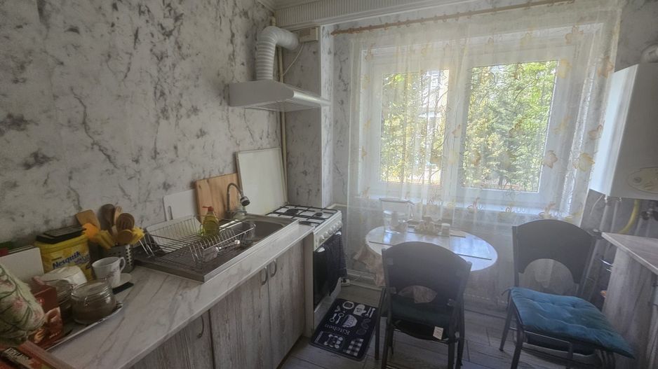 Apartament 4 camere, etaj 1 – Exercițiu, lângă Poștă - Poză 13