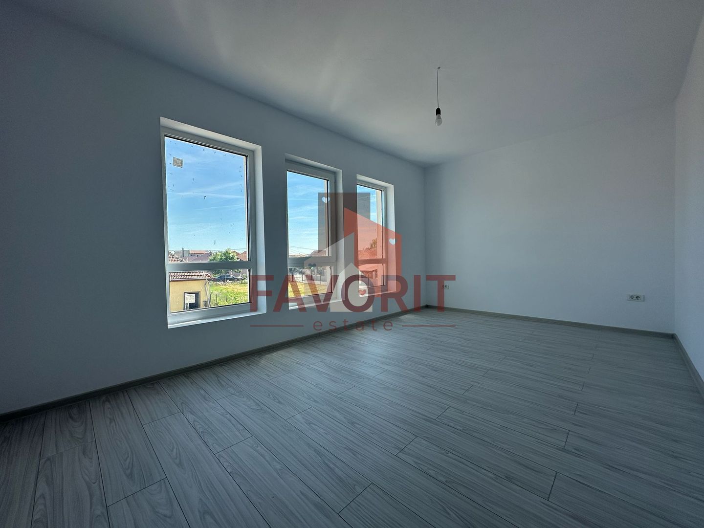 Duplex | Parter + Etaj | Toate utilitatile | Curte generoasa | Sacalaz - Poză 8
