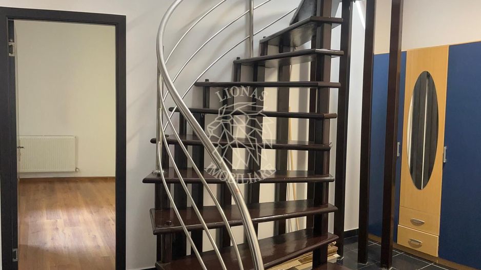 Spatiu birou 4 camere 132 mp-terasa-renovat-parcare-Ultracentral - Poză 3