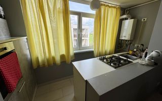 Apartament cu 3 camere mobilat si utilat, posibilitate preluare chiriasi - Poză 4