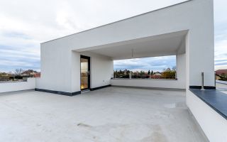 Casă nouă 2025 cu terasă rooftop – 5 camere, design modern, în Gai - Poză 1
