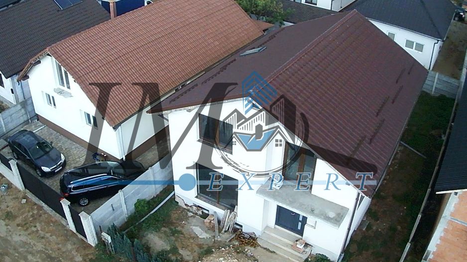 Casa semi finalizată de vânzare in Lancram - Poză 10