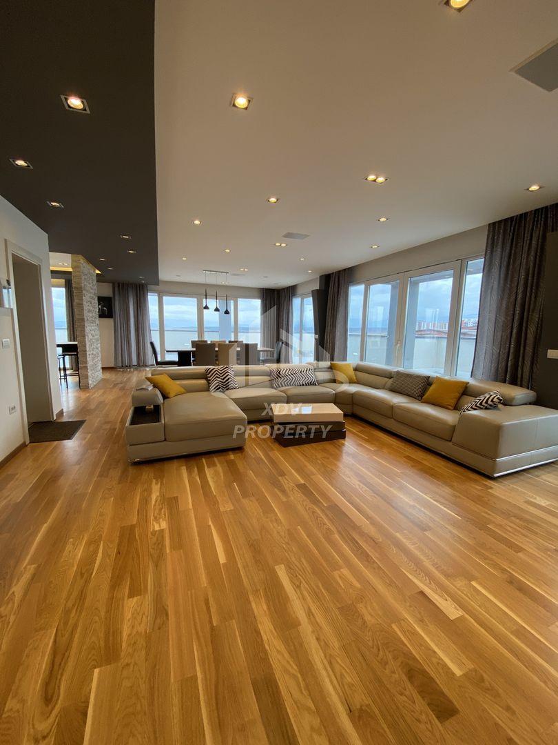 PENTHOUSE ULTRAMODERN 339 mp, MOBILAT , SIBIU - Poză 1