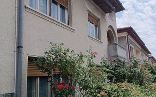 Casă solidă în Orșova, S+P+E, 220 mp, teren 284 mp - Poză 2