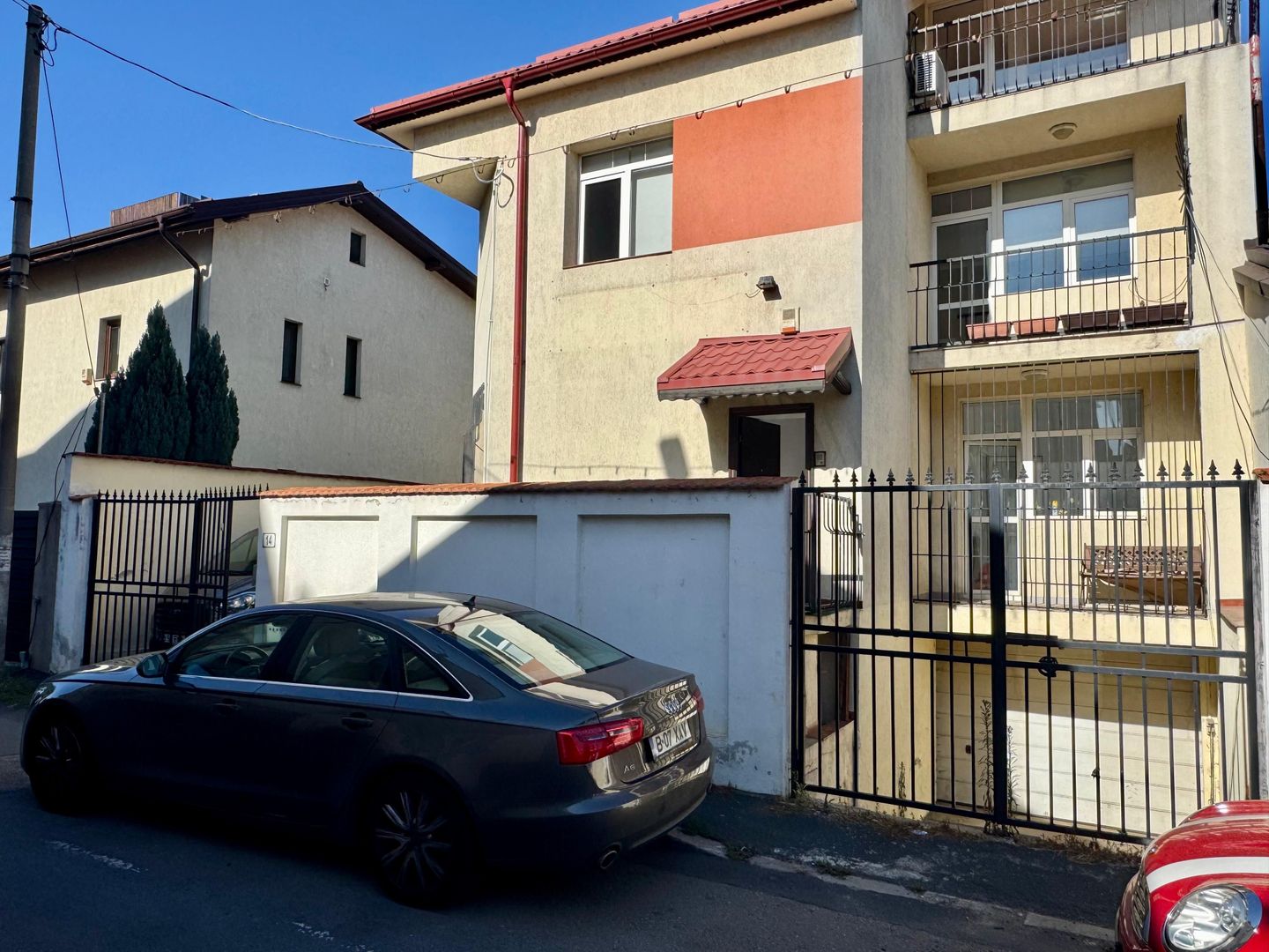 OPORTUNITATE - vila-curte individuala-garaj la Domenii-Popisteanu - Poză 2