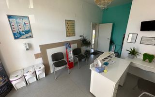 Spatiu de birou cu curte și anexa zona Badea Cartan - Poză 14