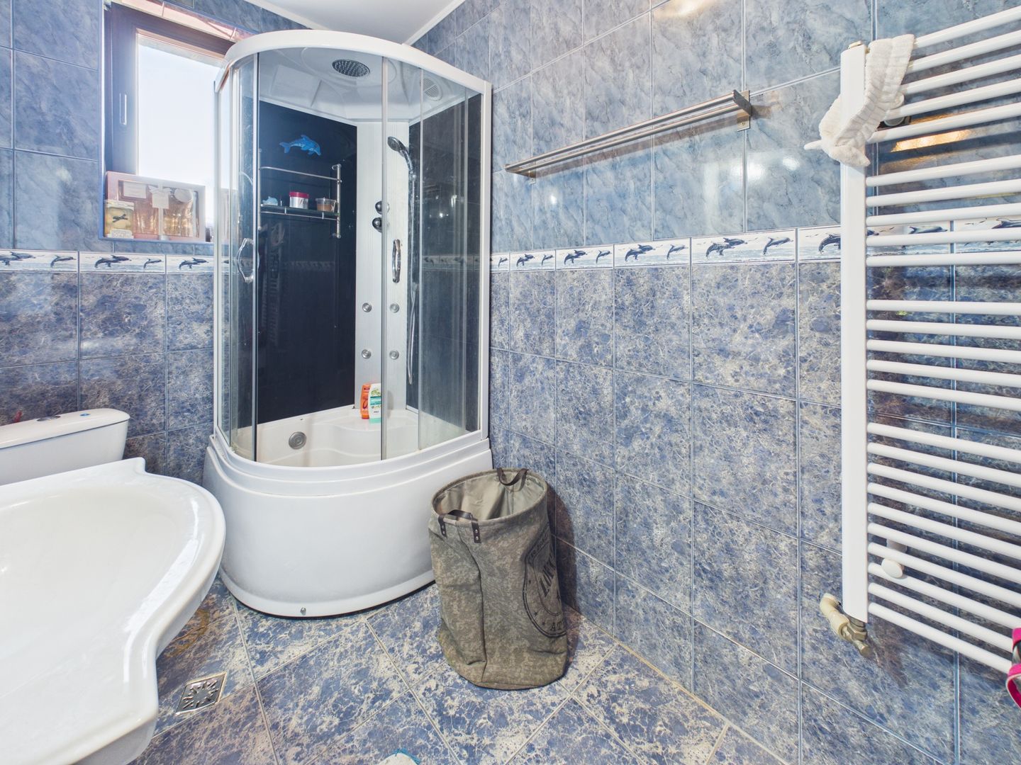 Vilă 10 camere + spațiu comercial | teren 1.300 mp | Otopeni 23 August - Poză 22