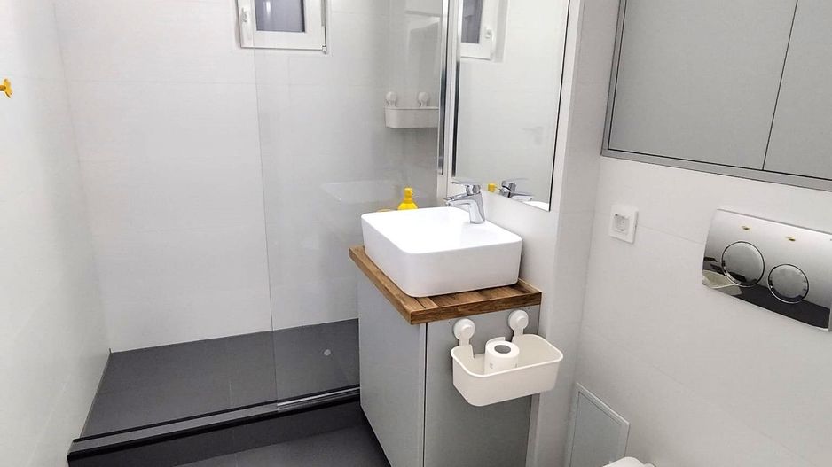 Apartament cu 3 camere finisat modern str. Louis Pasteur - Poză 8