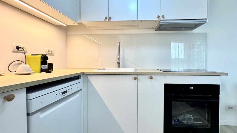 3 camere modern, vedere panormica spre pădurea verde, zona Lipovei - Poză 7