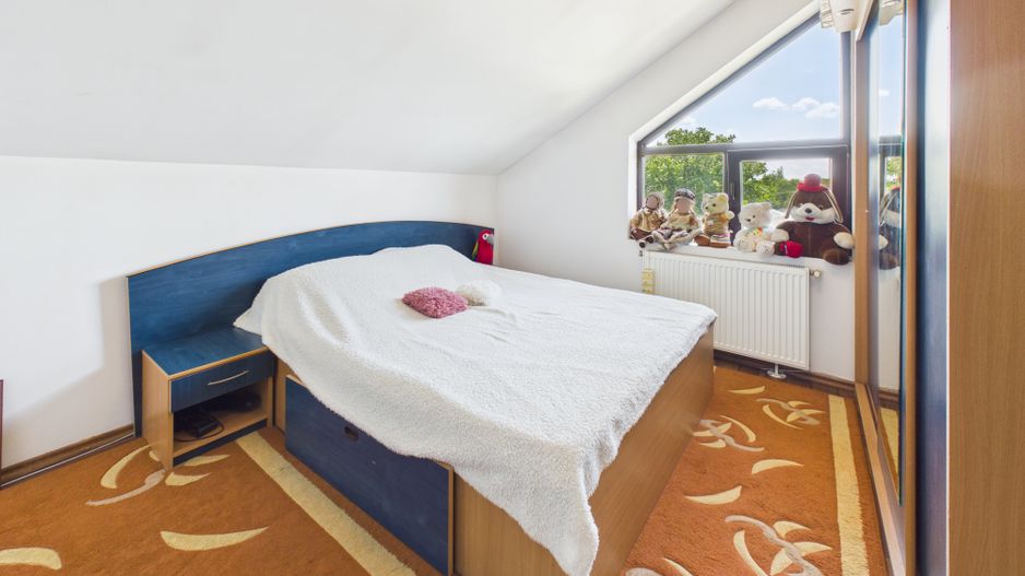 Vilă 10 camere + spațiu comercial | teren 1.300 mp | Otopeni 23 August - Poză 14