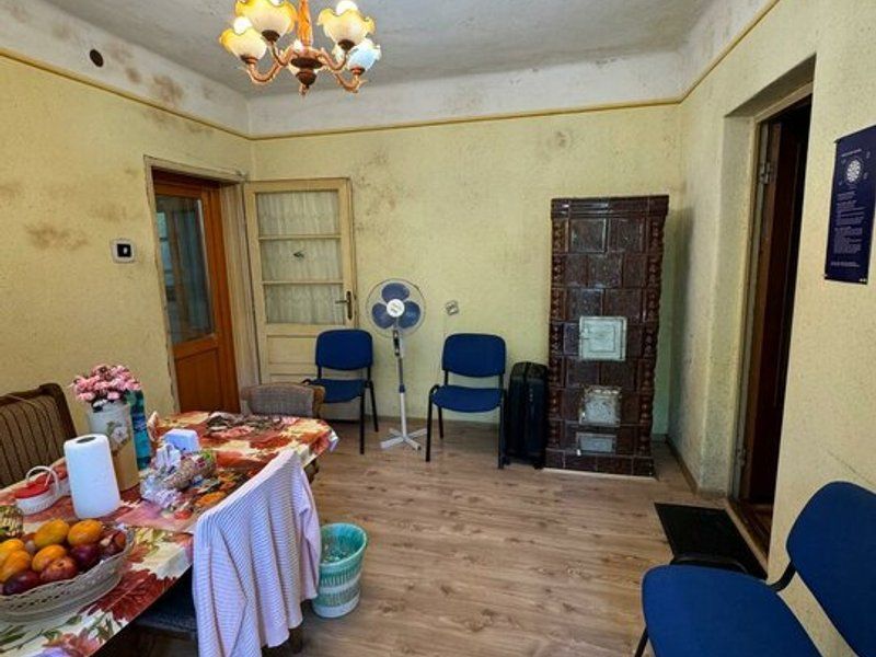 De vânzare Vilă D+P+2E, Gradiste Arad, garage si curte proprie - Poză 8