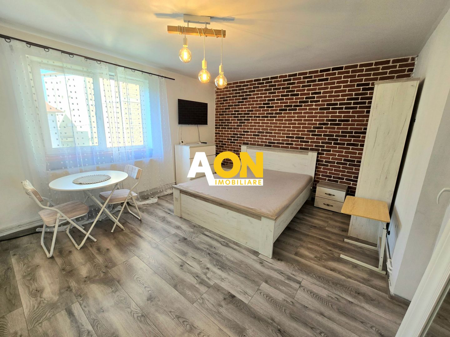 Apartament cu 2 Camere, Complet Mobilat, Zona Bld. Transilvaniei - Poză 1