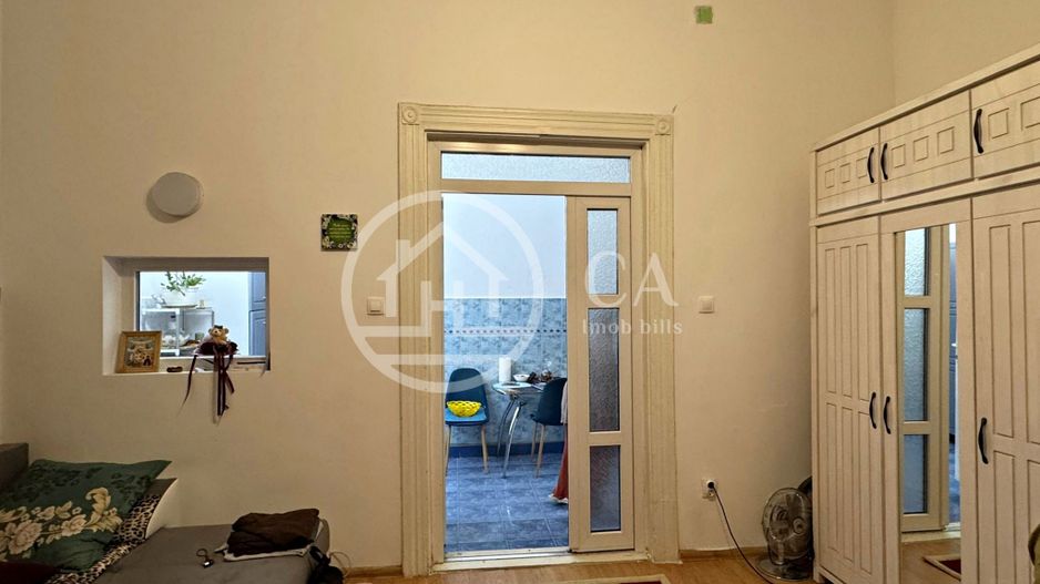 Apartament de vânzare la curte comună în zona Ultracentrală, Oradea - Poză 5