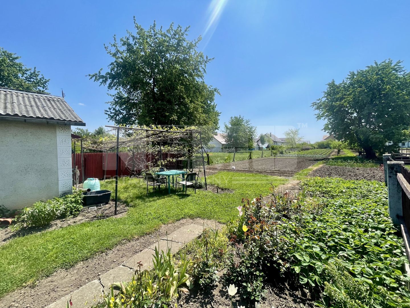 Casa veche stil nemtesc | Teren 23,5 ari | Radauti - Poză 3