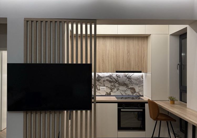 Proprietar inchiriez apartament Exigent Plaza - Poză 5