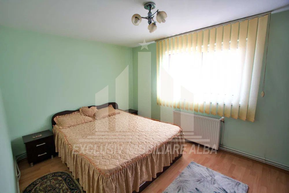 Apartament cu 2 camere, Cetate-Mercur - Poză 2