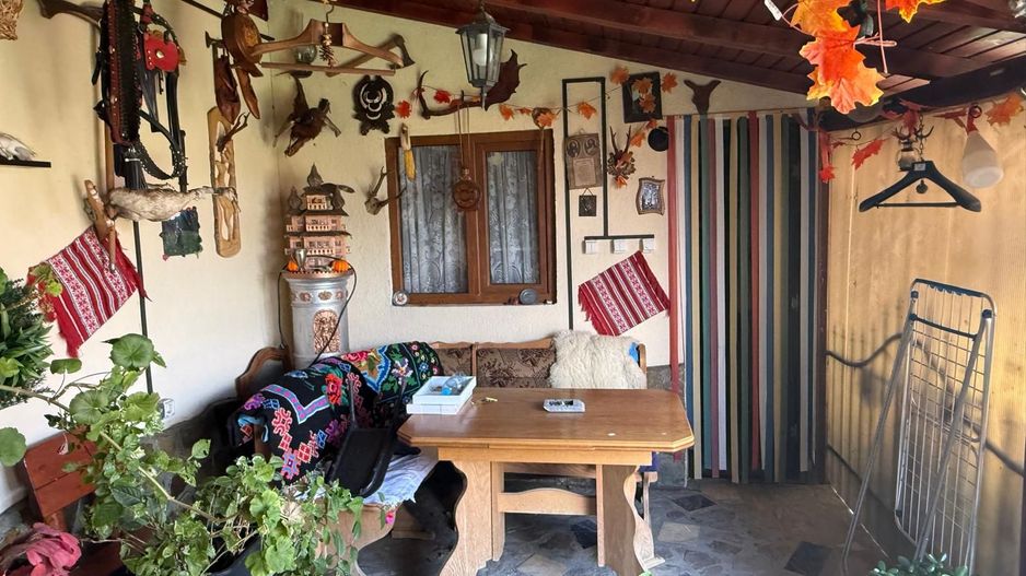 Vila S+P+1,+ garaj inchis + terasa si teren intravilan 6300 mp - Poză 33