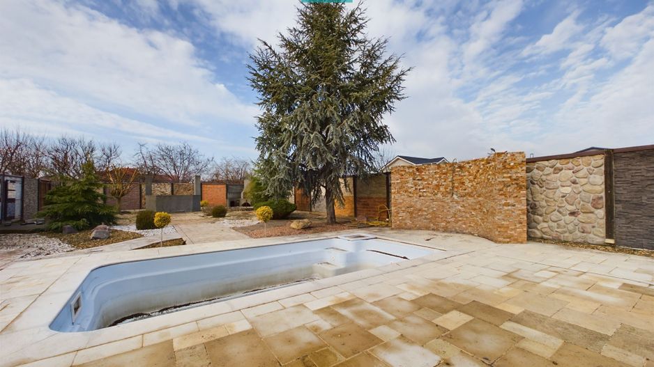 Casă 50 mpu cu teren 720 mp Gradiste - Poză 1