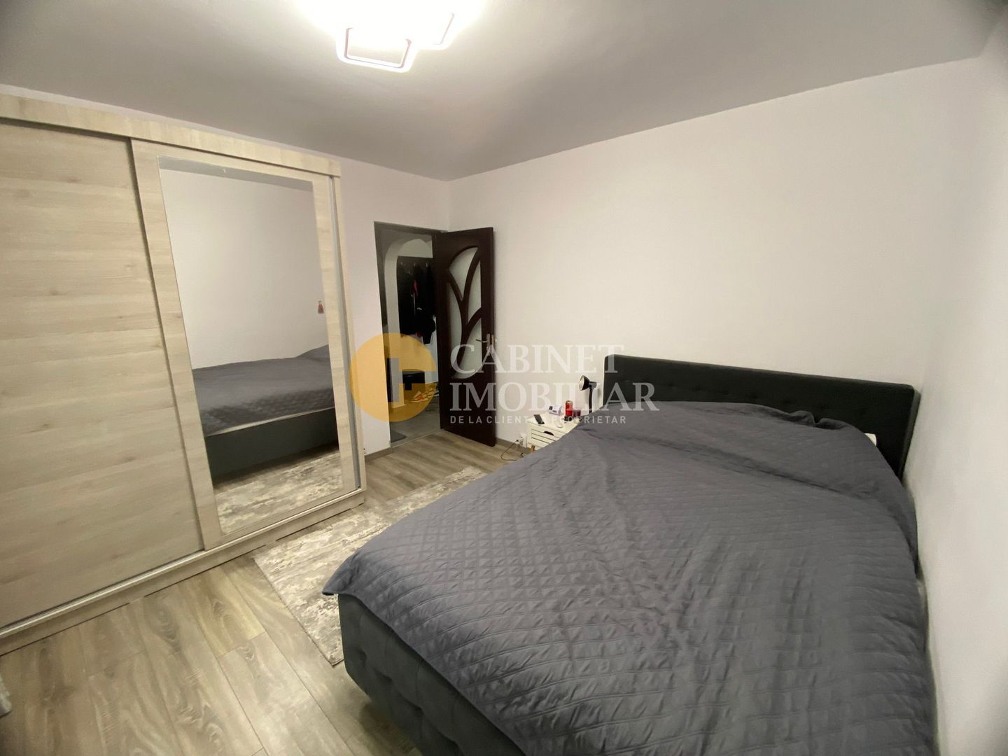 2 Camere Decomandat - Zimbru - Bloc 1982 - Poză 1