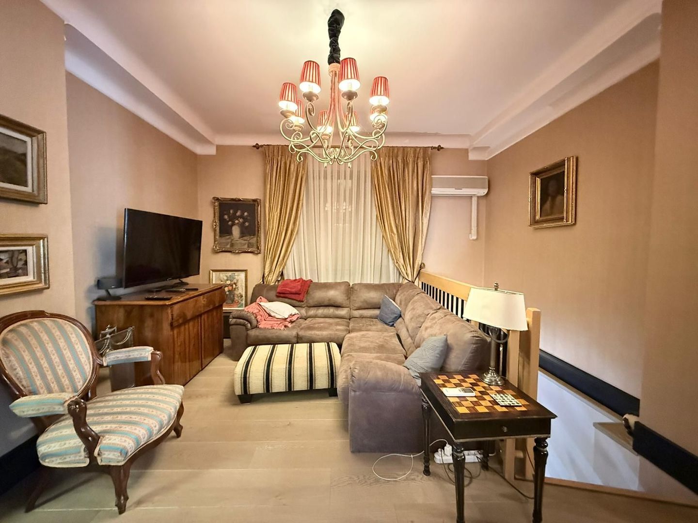 Apartament 6 camere în vilă consolidată | Garaj | Cotroceni - Poză 16