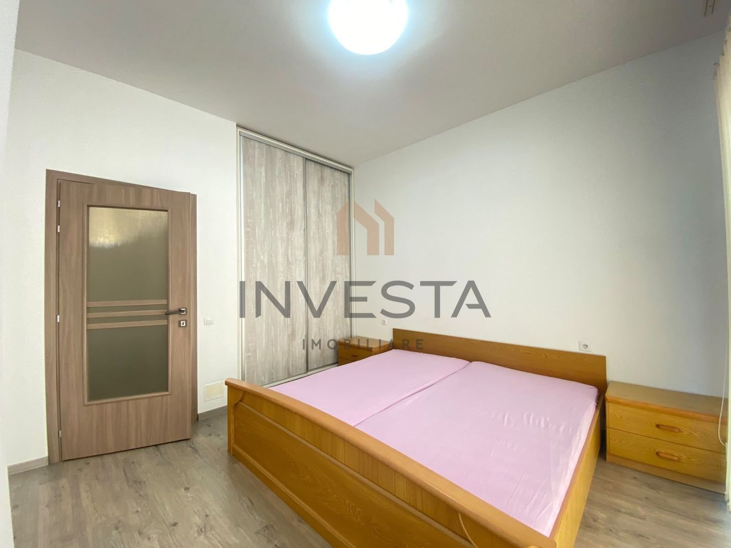 Apartament cu 3 camere de inchiriat si loc de parcare, strada Campina - Poză 9