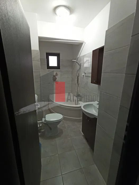 Inchiriere 2 Camere Vitan Mall - Poză 4
