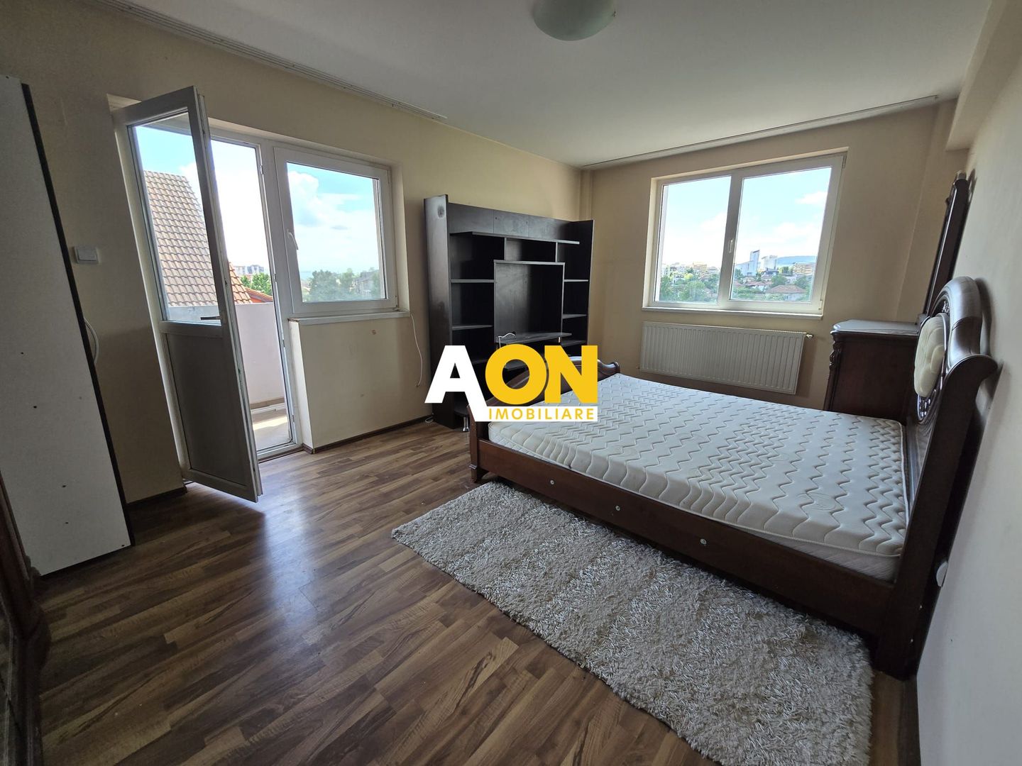 Apartament Zona Centru 3 Camere, cu Terasa 80mp - Poză 7